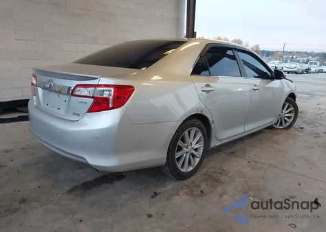 2013 Toyota Camry Xle V6 z USA, uszkodzony, nr VIN 4T1BK1FK3DU526117